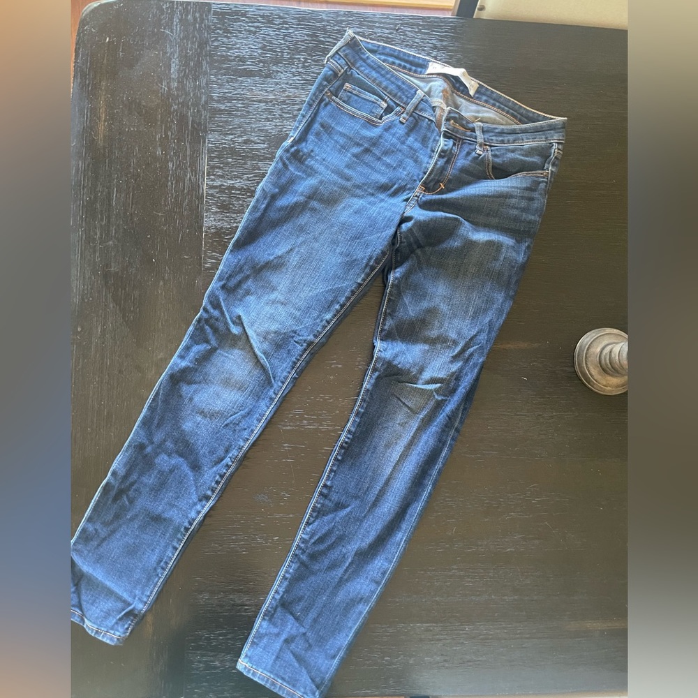 Abercrombie denim crop Jean